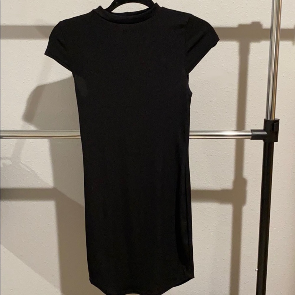 Pretty little thing curved hem bodycon dress